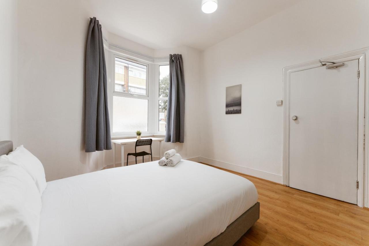 Great Rooms In Plaistow ลอนดอน ภายนอก รูปภาพ