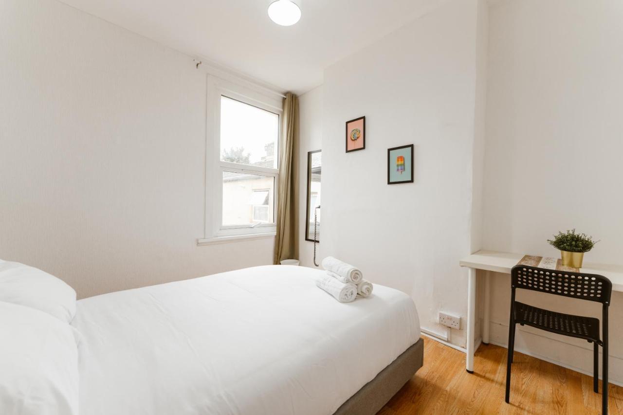 Great Rooms In Plaistow ลอนดอน ภายนอก รูปภาพ