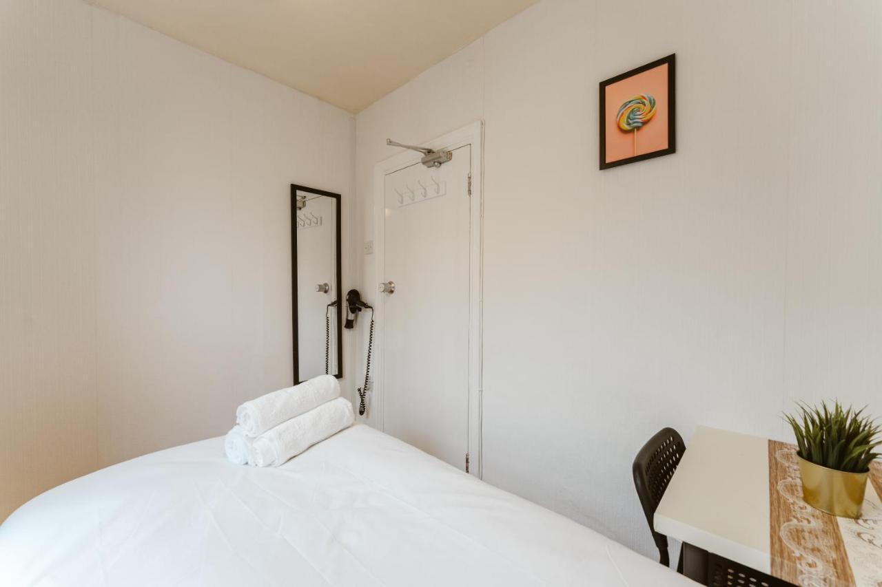 Great Rooms In Plaistow ลอนดอน ภายนอก รูปภาพ
